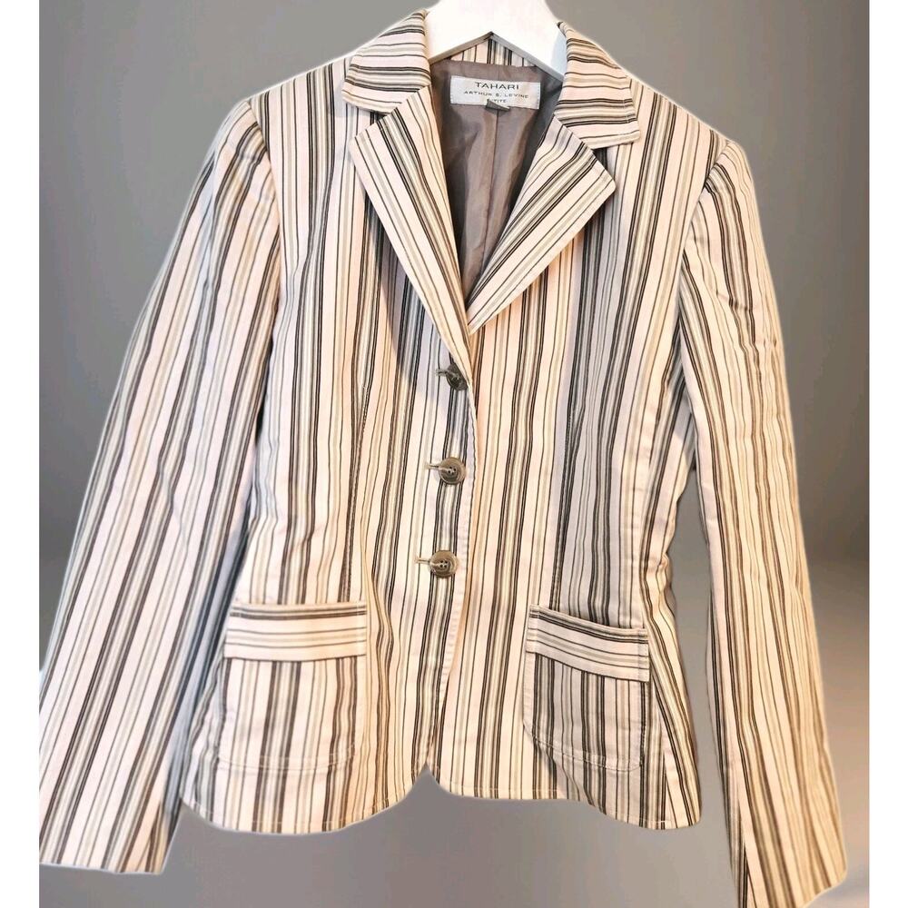 Tahari Womens Striped Blazer Size 6P Jacket Workwear Office Meeting Corporate
